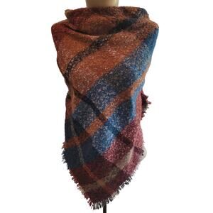 David And Young Fall Plaid Soft Triangular Scarf
